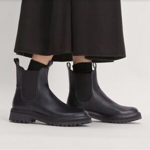 New Everlane The Lug Chelsea Boot in Black Size 11